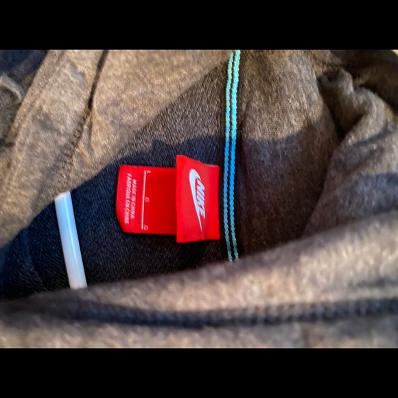 Lebron James Hoodie - Picture 2 of 2